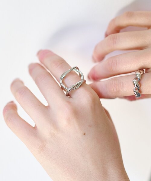 Kastane（カスタネ）の「【fiw.】ダブルホールリング（リング・レディース・シルバー・FREE）」の2枚目の写真