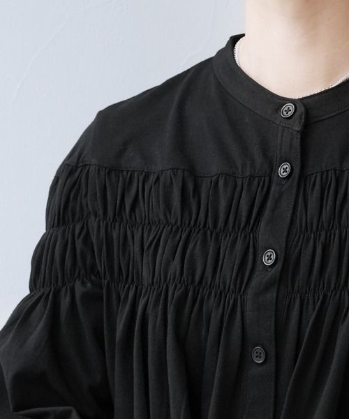 reca（レカ）の「ブラウス風ピンタックギャザーカットソー（Tシャツ/カットソー・レディース・ブラック/ホワイト・M-L）」の5枚目の写真