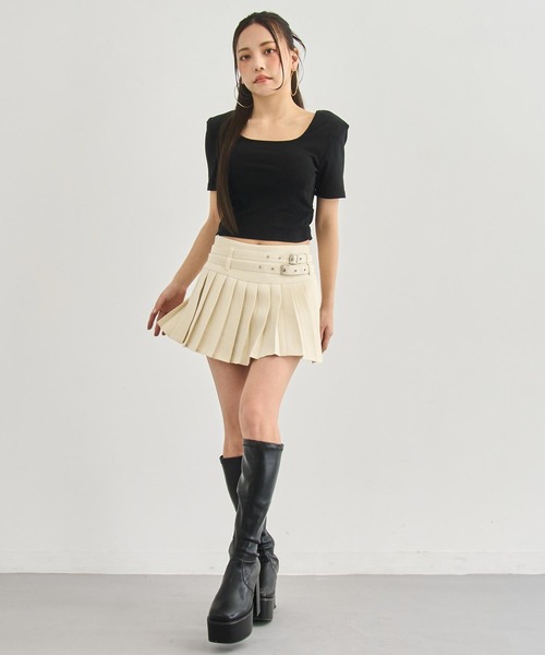 ANAP（アナップ）の「パッド付 ぴたっと クロップド Tシャツ（Tシャツ/カットソー・レディース・ホワイト/ブラック・F）」の11枚目の写真