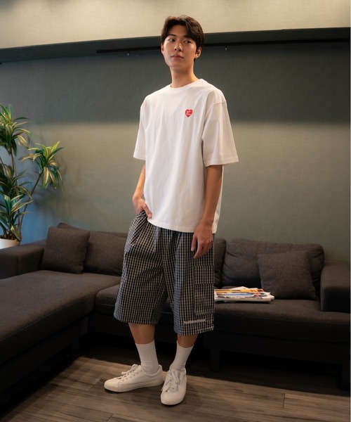 bashful base Oriental(バッシュフルベースオリエンタル)の「【bbO】マルチフェイスハートT(Tシャツ/カットソー・メンズ・ブラック/ホワイト/ライトグリーン・SMALL/MEDIUM/LARGE)」の11枚目の写真