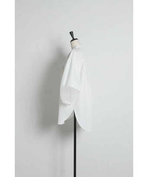 ARVELLIA(アルベリア)の「AIRY SLEELVE SHIRT(シャツ/ブラウス・レディース・ホワイト/ブラック・M)」の14枚目の写真