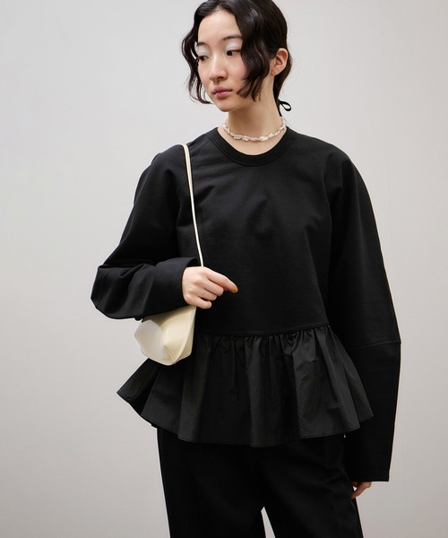 ADAM ET ROPE'（アダムエロペ）の「ラグランスリーブペプラムプルオーバー（Tシャツ/カットソー・レディース・オフホワイト/ブラック・FREE）」の22枚目の写真