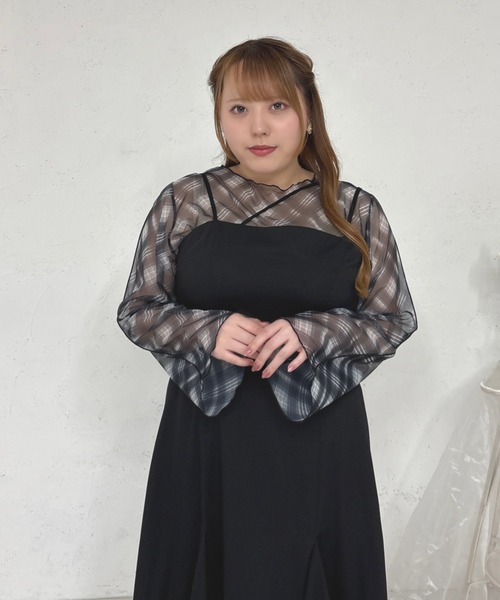 Louiosy(ルオシー)の「【Louiosy】【大きいサイズ】アソートメローシアートップス(シャツ/ブラウス・レディース・イエロー系その他/ブルー系その他/ブラック/ブラック系その他/オフホワイト・X-LARGE/4L/3L)」の14枚目の写真