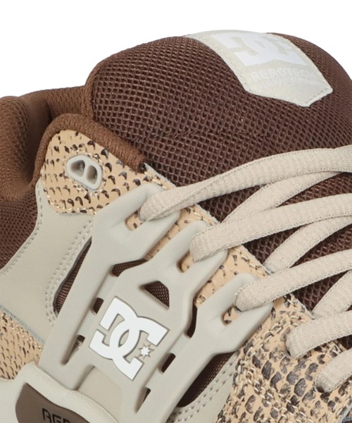 DC SHOES(ディーシーシューズ)の「DC SHOES メンズ AT-2 SE フットウェア スニーカー 【2026年春夏モデル】/(スニーカー・メンズ・ブラウン系その他・26cm/26.5cm/27cm/27.5cm/28cm/29cm)」の4枚目の写真