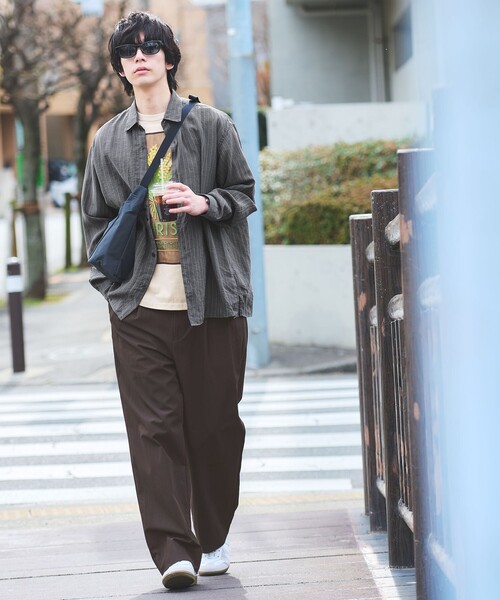 green label relaxing（グリーンレーベルリラクシング）の「フィブリル ストライプ柄 長袖 ボックス シャツ（シャツ/ブラウス・メンズ・ライトグレー/グレー系/モカ・XL/L/M/S）」の4枚目の写真