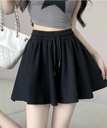 core core（コアコア）の「シンプルフレアショートパンツ（その他パンツ）」