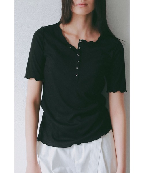 ANF.MUU(アンフムー)の「メローデザインヘンリーネックシアートップス(Tシャツ/カットソー・レディース・グレー/アイボリー/ブラック/ライトグリーン/ピンク・FREE)」の12枚目の写真