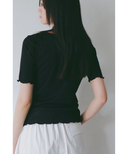 ANF.MUU(アンフムー)の「メローデザインヘンリーネックシアートップス(Tシャツ/カットソー・レディース・グレー/アイボリー/ブラック/ライトグリーン/ピンク・FREE)」の10枚目の写真