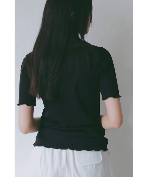 ANF.MUU(アンフムー)の「メローデザインヘンリーネックシアートップス(Tシャツ/カットソー・レディース・グレー/アイボリー/ブラック/ライトグリーン/ピンク・FREE)」の11枚目の写真