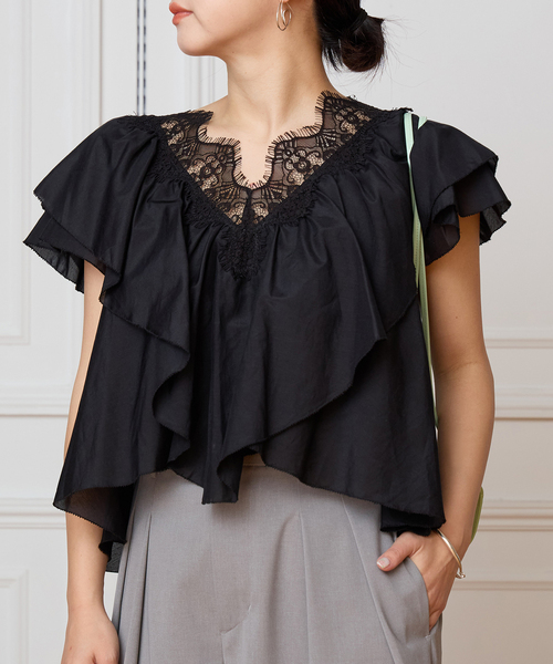 IENA LA BOUCLE（イエナラブークル）の「IENA LA BOUCLE レース Vネックブラウス（シャツ/ブラウス・レディース・ホワイト/ブラック・FREE）」の5枚目の写真