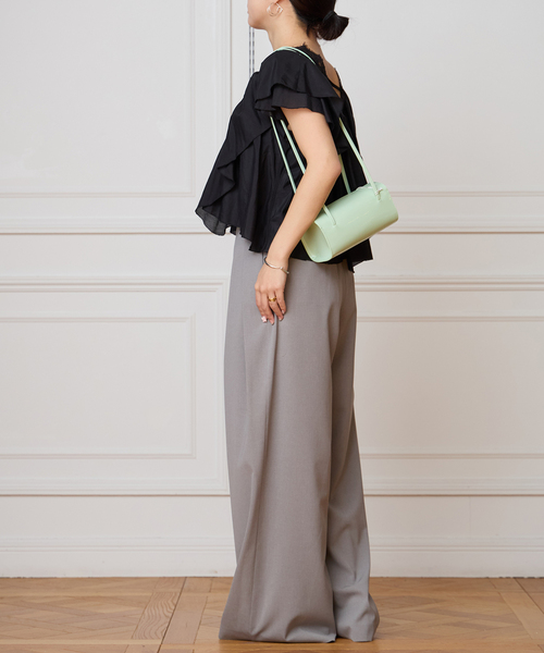 IENA LA BOUCLE（イエナラブークル）の「IENA LA BOUCLE レース Vネックブラウス（シャツ/ブラウス・レディース・ホワイト/ブラック・FREE）」の11枚目の写真