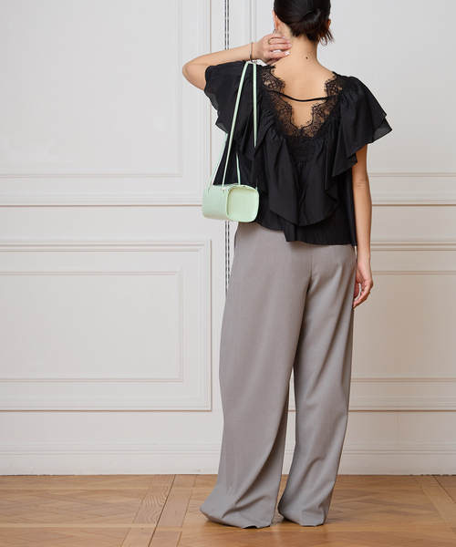 IENA LA BOUCLE（イエナラブークル）の「IENA LA BOUCLE レース Vネックブラウス（シャツ/ブラウス・レディース・ホワイト/ブラック・FREE）」の12枚目の写真