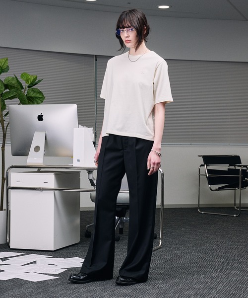 SELLE GLANT(セレグランテ)の「SEMI-WIDE STRAIGHT SLACKS PANTS / セミワイドストレートスラックスパンツ(スラックス・メンズ・ブラック/ダークグレー・SMALL/LARGE/MEDIUM)」の10枚目の写真