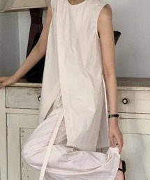 AMAJI（アマジ）の「韓国風 デザインスリット ノースリーブトップス＋ハイウエスト ワイドパンツ セットアップ（セットアップ）」