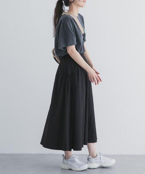URBAN RESEARCH DOORS(アーバンリサーチドアーズ)の「撥水ポケットギャザースカート(スカート・レディース・ブラック/ライトカーキ・FREE)」の8枚目の写真