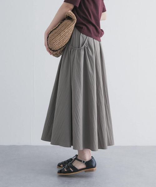 URBAN RESEARCH DOORS(アーバンリサーチドアーズ)の「撥水ポケットギャザースカート(スカート・レディース・ブラック/ライトカーキ・FREE)」の17枚目の写真