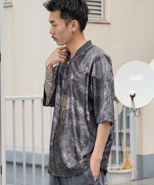 adidas(アディダス)の「adidas/アディダス ADILENIUM シーズン 5 エキップメント ジャージ ゲームTシャツ ユニフォーム風 サッカーT サテン風 秋 秋服 2026年秋冬(Tシャツ/カットソー・メンズ・ブラック/シルバー・M/L/XL)」の19枚目の写真