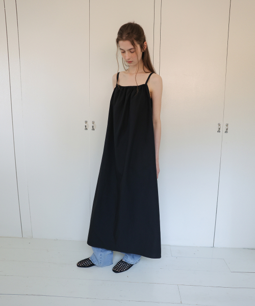 THE LILLE(ザ リル)の「Holiday dress_Black(ワンピース・レディース・その他・FREE)」の1枚目の写真