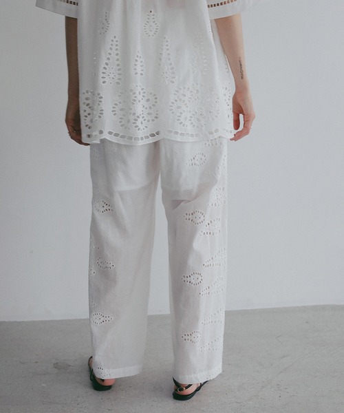 MANOF(マノフ)の「CUT WORK LACE PANTS(その他パンツ・レディース・ホワイト/ブラック・S/M)」の7枚目の写真