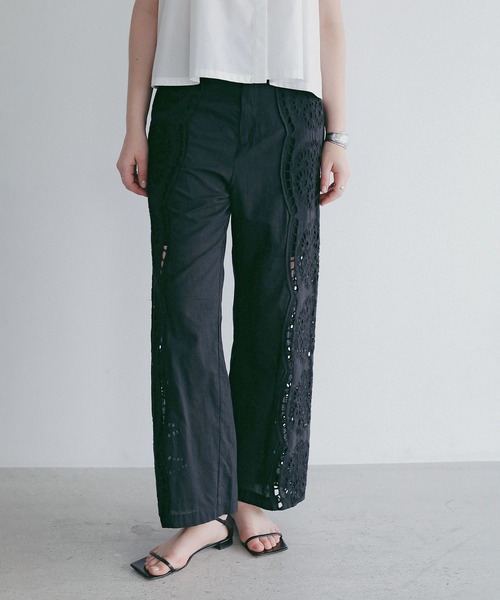 MANOF(マノフ)の「CUT WORK LACE PANTS(その他パンツ・レディース・ホワイト/ブラック・S/M)」の10枚目の写真