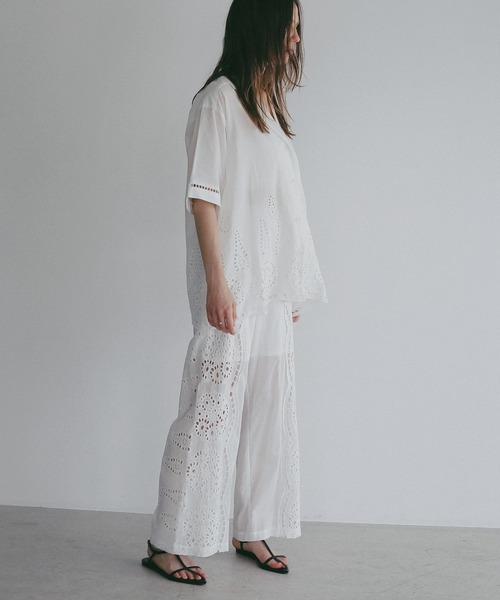 MANOF(マノフ)の「CUT WORK LACE PANTS(その他パンツ・レディース・ホワイト/ブラック・S/M)」の4枚目の写真