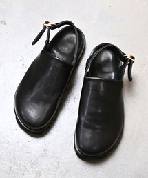 EARLE（アール）の「EARLE アール / Coverd footbed sandals キップレザーフットベッドサンダル / ER4303（サンダル）」
