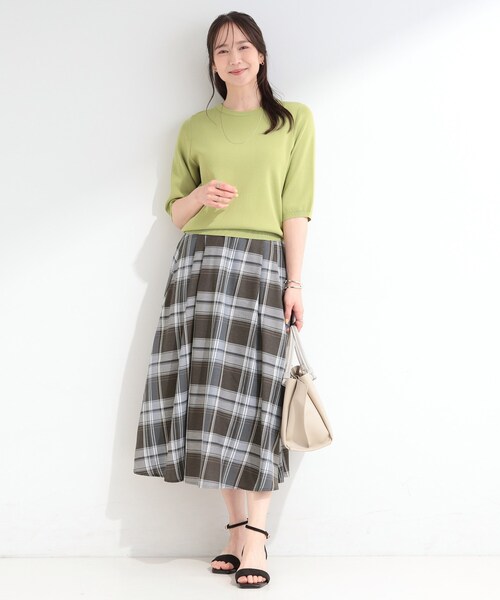 SHOO・LA・RUE(シューラルー)の「【S-LL/洗濯機可】1枚で華やか やわらかチェックフレアスカート(スカート・レディース・ダークブラウン系1/チャコールグレー・04/03/02/01)」の5枚目の写真
