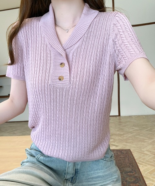 AMAJI(アマジ)の「襟付き ケーブル編み ハーフボタン 半袖ニットトップス(Tシャツ/カットソー・レディース・ライトピンク/ベージュ/イエロー/ネイビー・FREE)」の6枚目の写真