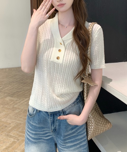AMAJI(アマジ)の「襟付き ケーブル編み ハーフボタン 半袖ニットトップス(Tシャツ/カットソー・レディース・ライトピンク/ベージュ/イエロー/ネイビー・FREE)」の8枚目の写真