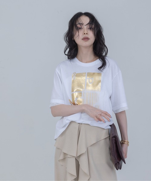 Eimee Law(エイミーロウ)の「箔プリント メッシュコンビネーションTシャツ(Tシャツ/カットソー・レディース・オフホワイト/ベージュ/ブラック・FREE)」の7枚目の写真