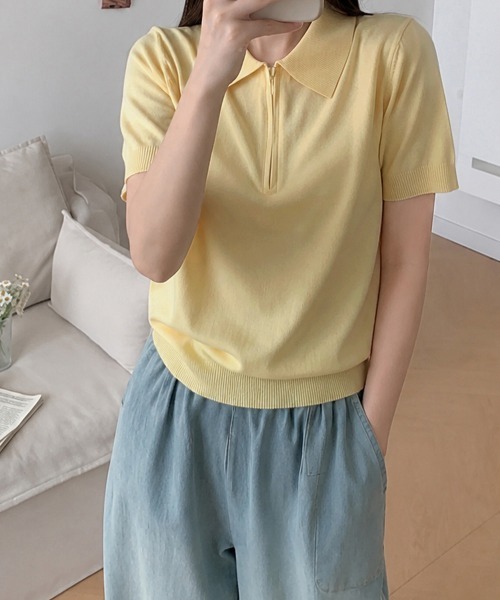 Miniministore(ミニミニストア)の「ハーフジップポロシャツ 半袖サマーニット(Tシャツ/カットソー・レディース・ホワイト/ワインレッド/ライトグレー/ネイビー/ライトイエロー/ダークグレー・FREE)」の1枚目の写真