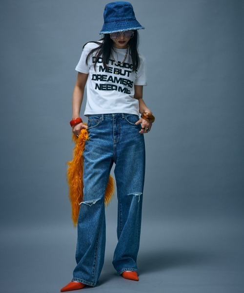 GEVS.(ジェイヴィス)の「ロゴプリントコンパクトTシャツ<大きいサイズ有>GEVS.(Tシャツ/カットソー・レディース・ブラック/オフホワイト・3L/LL/L/M/5L/4L)」の5枚目の写真