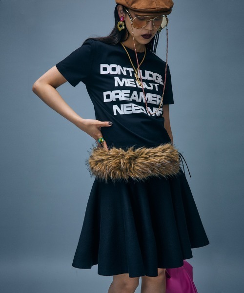GEVS.(ジェイヴィス)の「ロゴプリントコンパクトTシャツ<大きいサイズ有>GEVS.(Tシャツ/カットソー・レディース・ブラック/オフホワイト・3L/LL/L/M/5L/4L)」の9枚目の写真