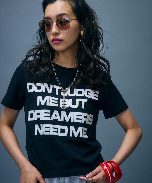 GEVS.(ジェイヴィス)の「ロゴプリントコンパクトTシャツ<大きいサイズ有>GEVS.(Tシャツ/カットソー・レディース・ブラック/オフホワイト・3L/LL/L/M/5L/4L)」の17枚目の写真