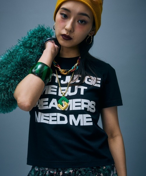 GEVS.(ジェイヴィス)の「ロゴプリントコンパクトTシャツ<大きいサイズ有>GEVS.(Tシャツ/カットソー・レディース・ブラック/オフホワイト・3L/LL/L/M/5L/4L)」の19枚目の写真