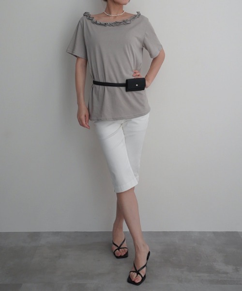 Rashik(ラシク)の「【Rashik】フリルネックワンショルTシャツ 半袖 カットソー オフショル(Tシャツ/カットソー・レディース・ホワイト/ブラック/グレー/ピンク・FREE)」の14枚目の写真