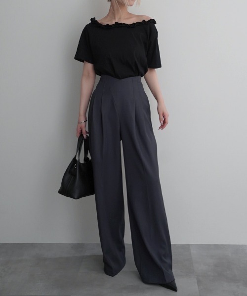 Rashik(ラシク)の「【Rashik】フリルネックワンショルTシャツ 半袖 カットソー オフショル(Tシャツ/カットソー・レディース・ホワイト/ブラック/グレー/ピンク・FREE)」の17枚目の写真