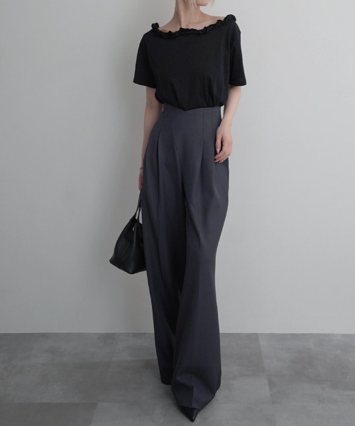 Rashik(ラシク)の「【Rashik】フリルネックワンショルTシャツ 半袖 カットソー オフショル(Tシャツ/カットソー・レディース・ホワイト/ブラック/グレー/ピンク・FREE)」の18枚目の写真