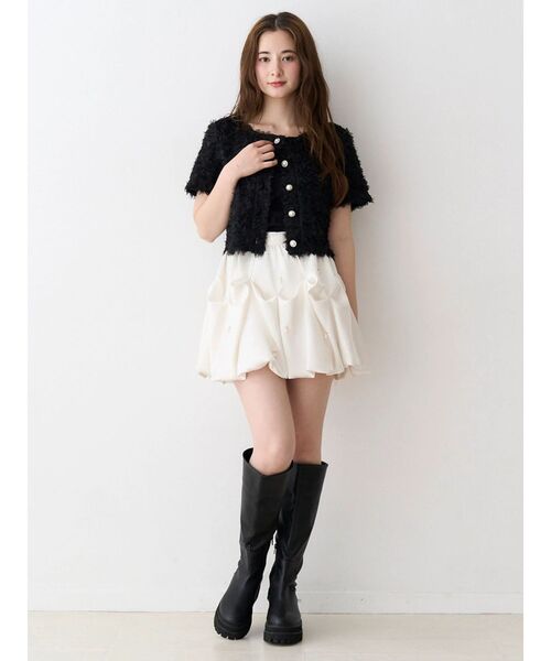 Now me. by NYLON JAPAN（ナウミーバイナイロンジャパン）の「サテンタックバルーンスカート（スカート・レディース・ブラック/ホワイト・FREE）」の8枚目の写真