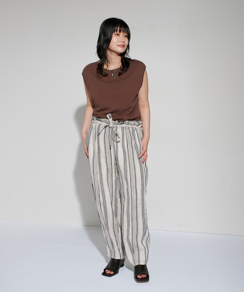 GRISE（グリーズ）の「《/WEB+一部店舗限定》GRISE6cmレザーハイバンプウェッジミュールサンダル（サンダル・レディース・ブラック/ベージュ・X-LARGE/SMALL/MEDIUM/LARGE）」の9枚目の写真