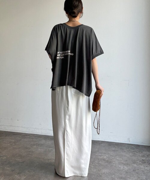 DouDou（ドゥドゥ）の「【WEB限定】2WAYポンチョロゴTEE（Tシャツ/カットソー・レディース・チャコールグレー/ダークブラウン/オフホワイト・FREE）」の20枚目の写真