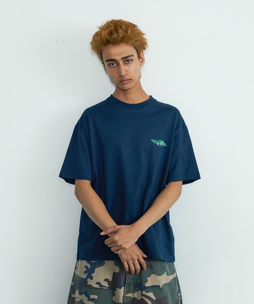XLARGE(エクストララージ)の「NEON S/S TEE(Tシャツ/カットソー・メンズ・ホワイト/ブラック/ネイビー・S/M/L/XL)」の13枚目の写真