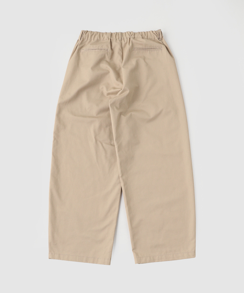 B.C STOCK（ベーセーストック）の「ボリュームタック サマーチノ（その他パンツ・メンズ・ベージュ/ブラック・LARGE/MEDIUM）」の13枚目の写真