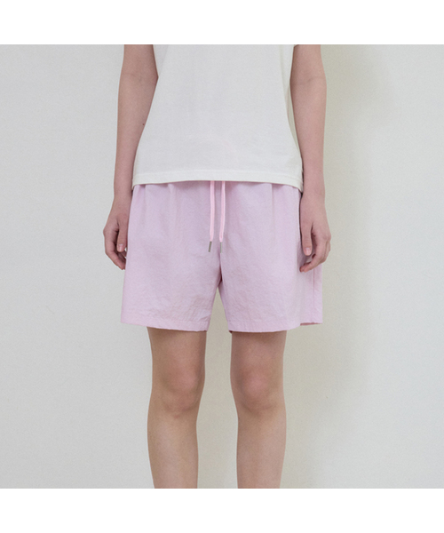 WEDNESDAYOASISFORWOMEN(ウェンズデー オアシス フォー ウーマン)の「W/エブリデイナイロンバンディングショートパンツ 10カラー(その他パンツ・レディース・LIME/Mustard/チャコール/ラベンダー/カーキ/ネイビー/レッド/ブラック/スカイブルー/ミント・MEDIUM/LARGE/X-LARGE)」の1枚目の写真