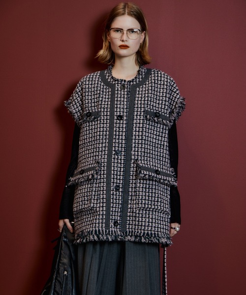 MAISON SPECIAL(メゾンスペシャル)の「Belted Tweed Oversized Vest/ベルテッドツイードオーバージレ(その他アウター・レディース・ブラック/マルチ/ピンク・FREE)」の3枚目の写真