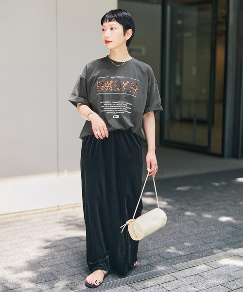 Spick & Span(スピックアンドスパン)の「《新色 / 追加》ロゴオーバーTシャツ(Tシャツ/カットソー・レディース・ブラウン/チャコールグレー・FREE)」の15枚目の写真