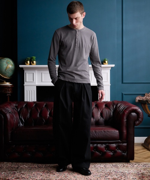 Regen Glanz(レーゲングランツ)の「Frayed Henley Long Sleeve Tee /フレイドヘンリーロングスリーブT(Tシャツ/カットソー・メンズ・チャコールグレー/ベージュ・SMALL/MEDIUM/LARGE)」の13枚目の写真