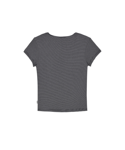 LOTSYOU(ロッツユー)の「Twisty Half Sleeve Tee BLACK(Tシャツ/カットソー・レディース・その他・MEDIUM/SMALL)」の7枚目の写真