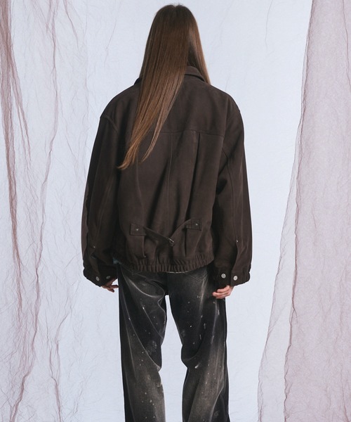MAISON SPECIAL(メゾンスペシャル)の「《UNISEX》Sheep Leather Nubuck Prime-Over Trucker Jacket/シープレザーヌバックプライムオーバーGジャン【MAISON SPECIAL/メゾンスペシャル】(ブルゾン・メンズ・ブラウン・1/2/0)」の5枚目の写真