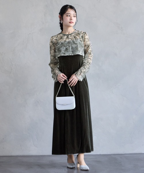 AIMER(エメ)の「フラワー刺繍ブラウス×ベロアキャミソールワンピース 2点セットパーティードレス(ドレス・レディース・ブラック/ブラウン/グリーン・LARGE/MEDIUM/SMALL)」の6枚目の写真